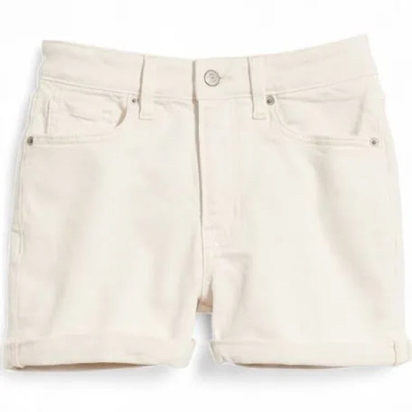 Old Navy Pants - Old Navy O.G. Denim Shorts Beige Cream High Rise Size 16